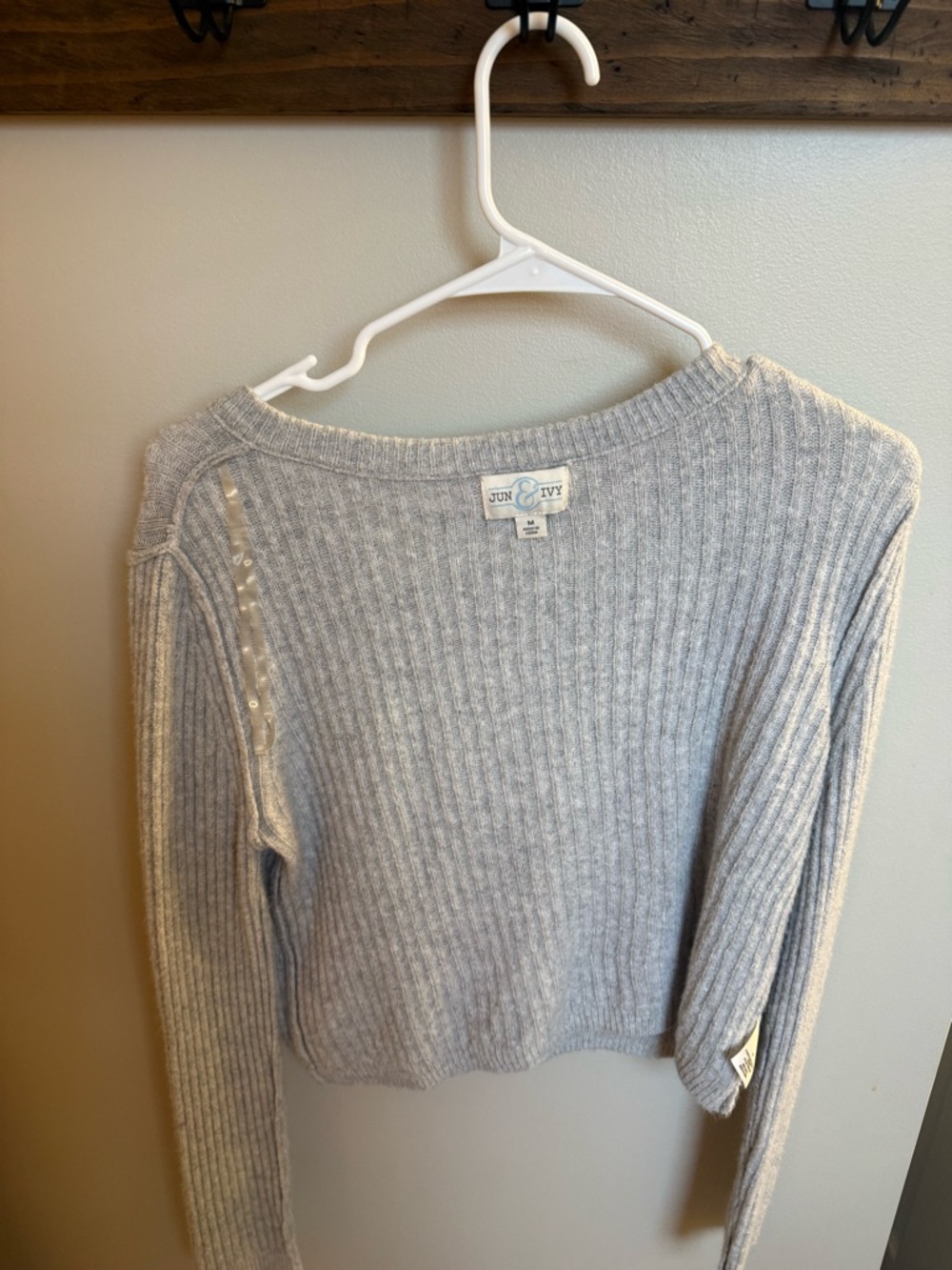 Jun & Ivy Light Gray Ribbed Crewneck Sweater with Pearl Accent